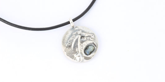 How to care for silver jewellery?