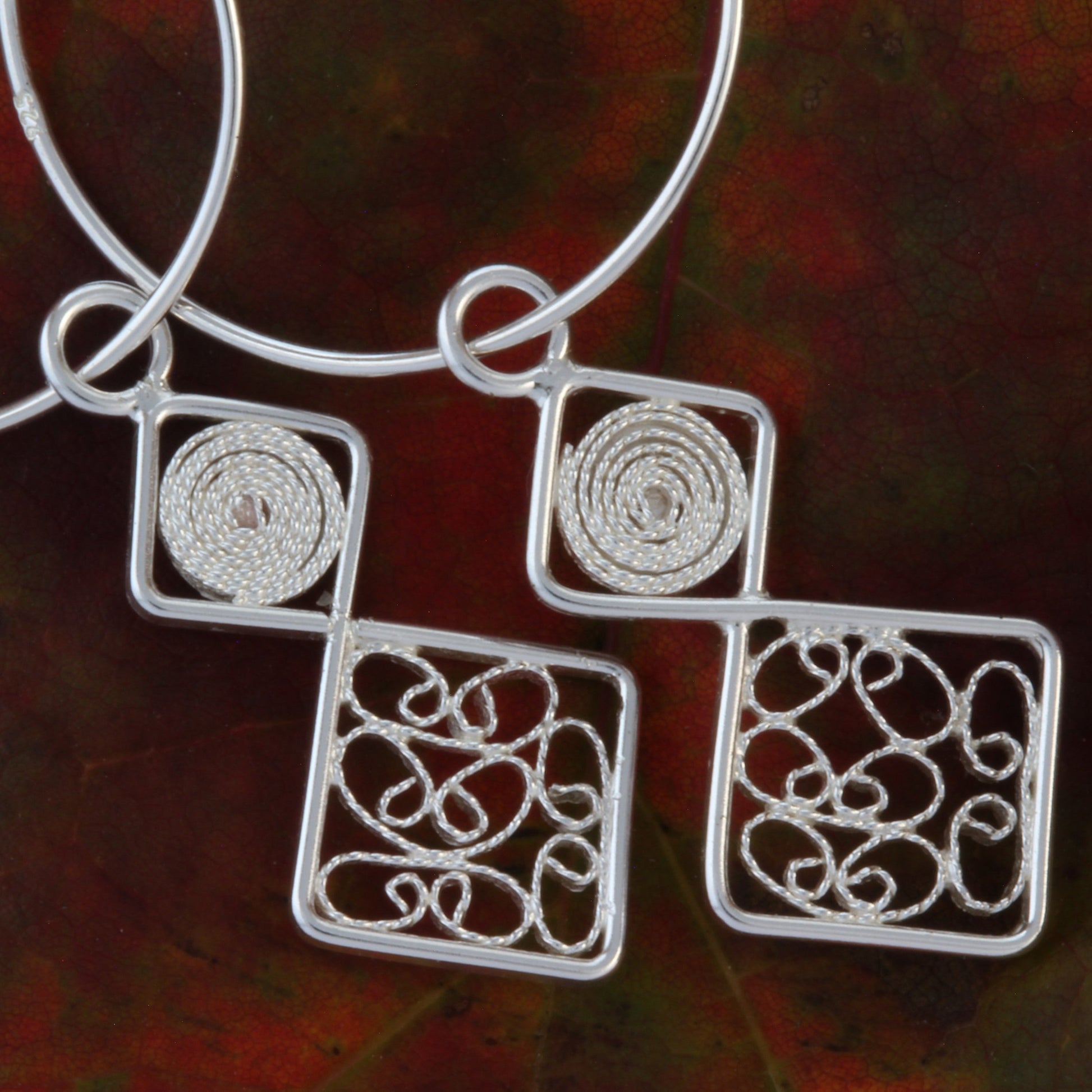 silver filigree earrings frontside