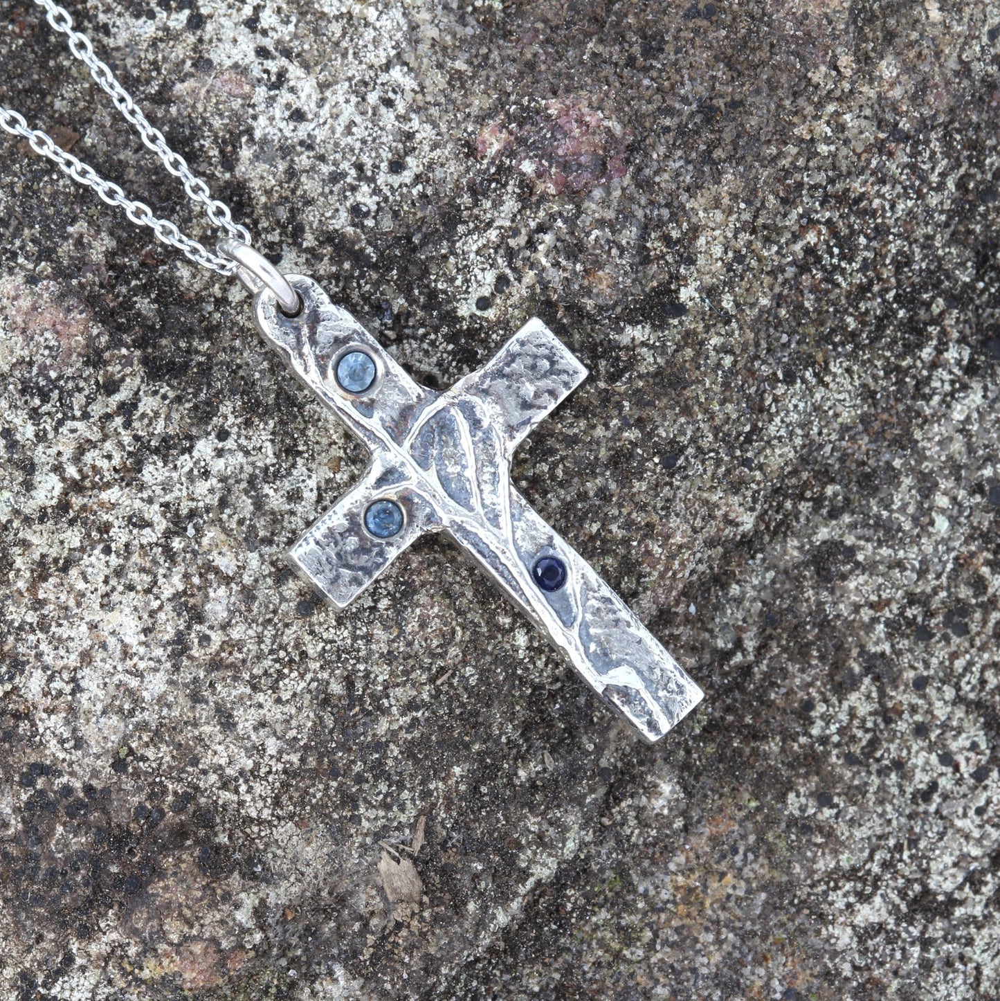 silver cross pendant front
