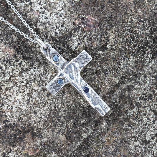 silver cross pendant front